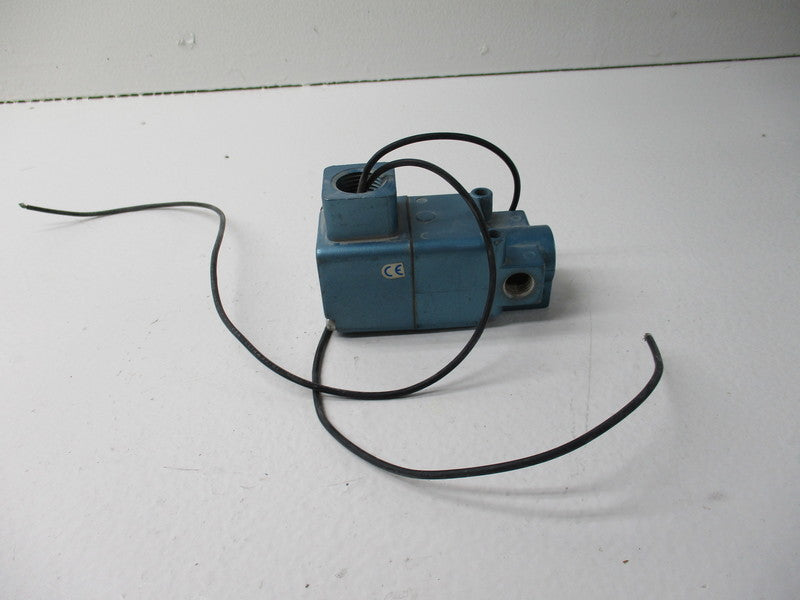MAC 225B-110CCAA  UNMP