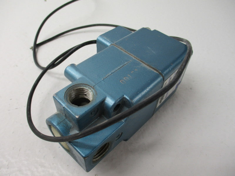 MAC 225B-110CCAA  UNMP