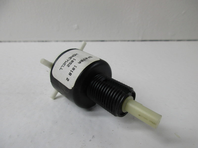 HONEYWELL SP470A1018 (AS PICTURED)  NSNP