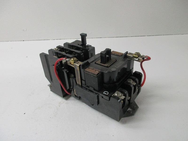 GENERAL ELECTRIC NEMAB600 W/ 15D21G002 SER A  UNMP