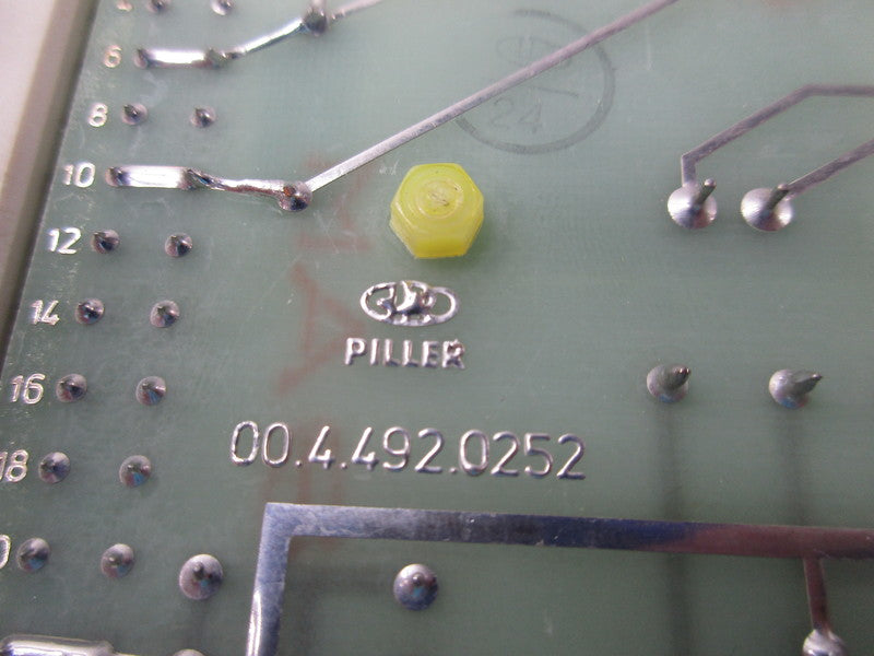 PILLER 48.8.097.0548  UNMP