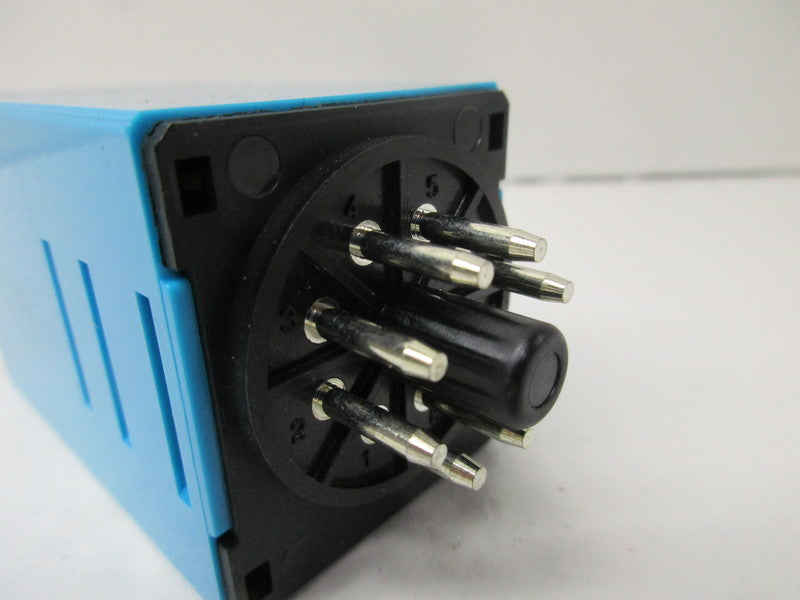 IDEC RTE-P1AF20 RELAY 100-240VAC 50/60HZ NSMP