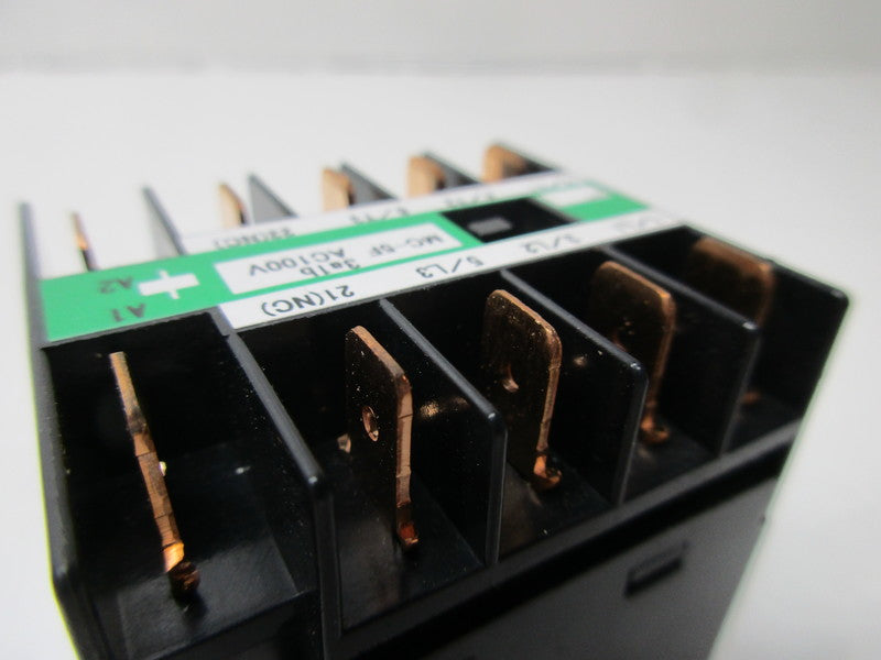 MATSUSHITA MC-5F-3A1B-AC100V BMM663311 CONTACTOR 100V 3A  NSNP
