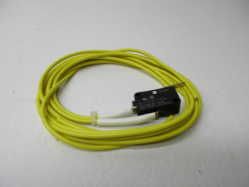OMRON V-152-1A5  UNMP