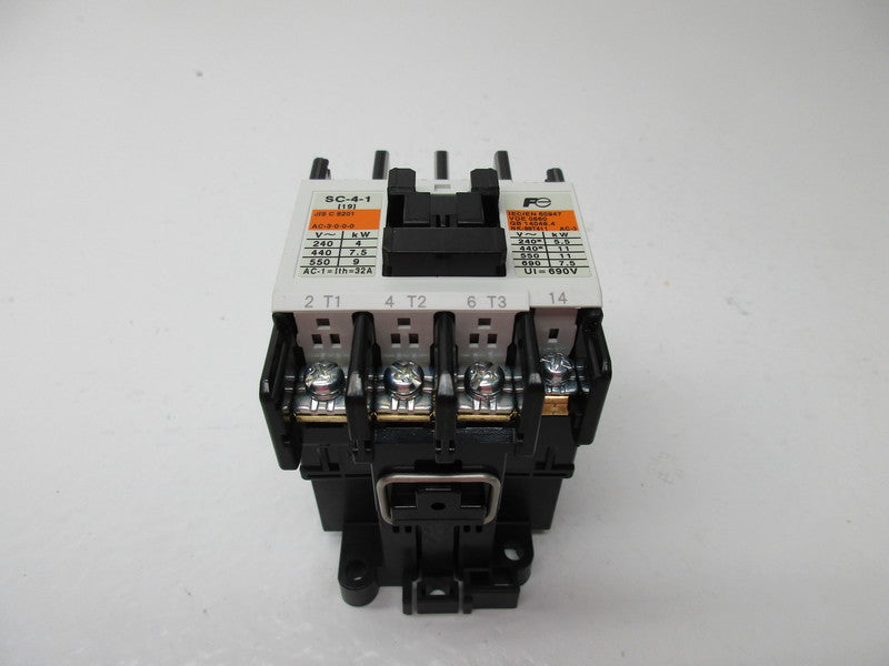 FUJI ELECTRIC SC-4-1 32A 690VAC 50/60HZ  NSNP