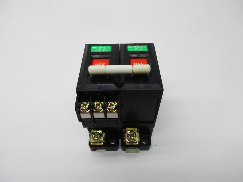IDEC NRC2IIL CIRCUIT PROTECTOR 220V 5A   NSNP