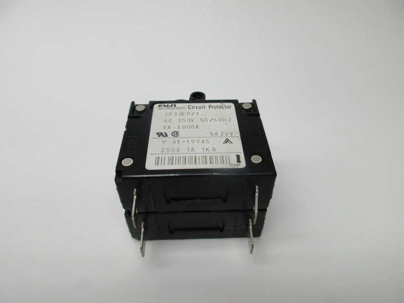 FUJI ELECTRIC CP32EM/1 CIRCUIT PORTECTOR 250VAC 1A  NSNP