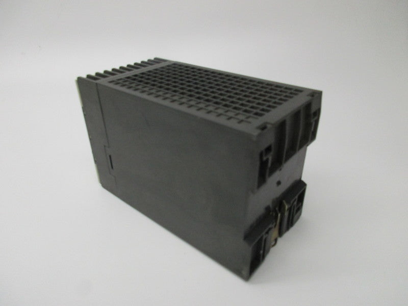 SIEMENS 3TK2804-0BB4 CONTACTOR 300V MAX 6A 24VDC  NSNP