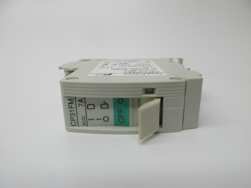 FUJIE ELECTRIC CP31FM/7 CIRCUIT PROTECTOR 250VAC 7A NSMP