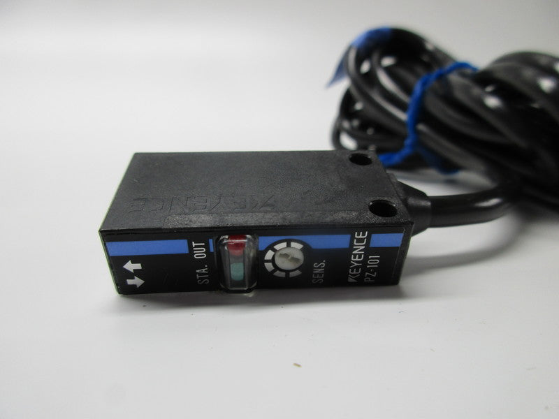 KEYENCE PZ-101 PHOTOELECTRIC SENSOR * NEW NO BOX *