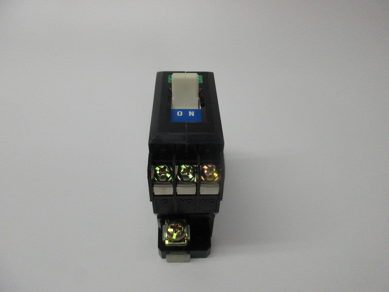 IDEC NRC111-30AAA CIRCUIT PROTECTOR 30A 250VAC  NSNP