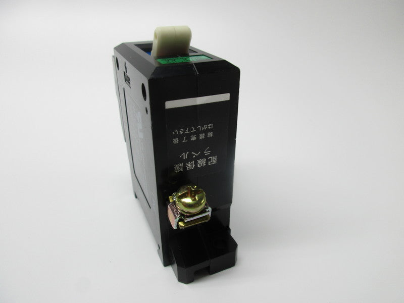IDEC NRC111-30AAA CIRCUIT PROTECTOR 30A 250VAC  NSNP