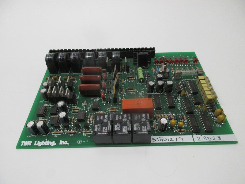 TWR LIGHTING E01-014 REV. D  UNMP