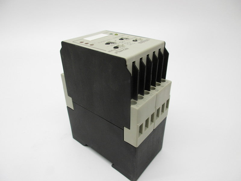 ENTRELEC SCHIELE 2.450.302.17 3 PHASE MONITORING RELAY 300-500V NSMP