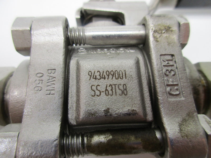 SWAGELOK SS-63TS8 (AS PICTURED)  NSNP