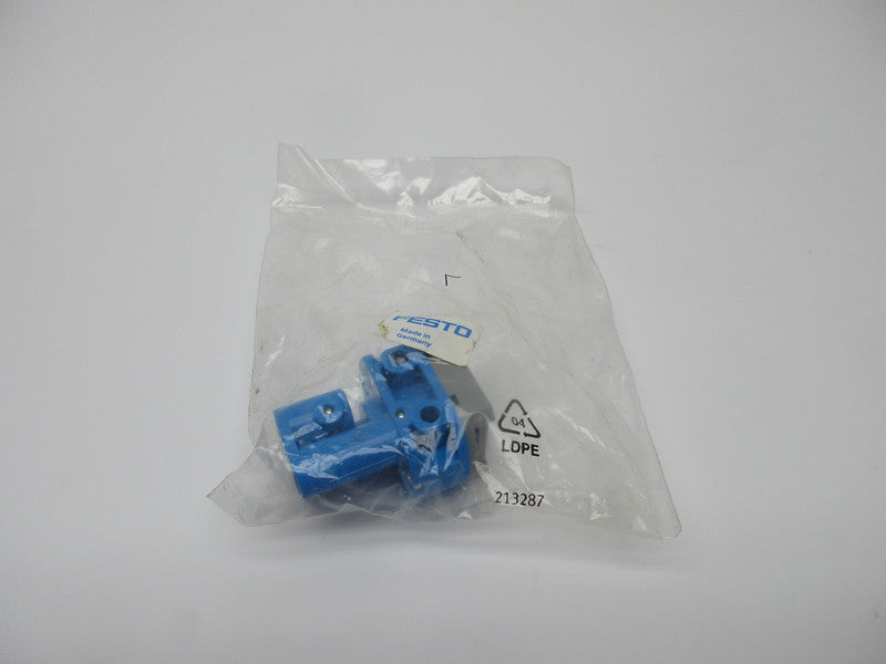 FESTO 6817 SV-3-M5 FRONT PANEL VALVE * NEW IN FACTORY BAG *