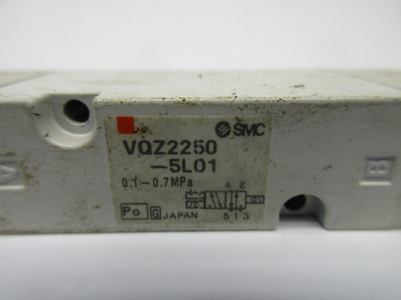 SMC VQZ2250-5L01 UNMP