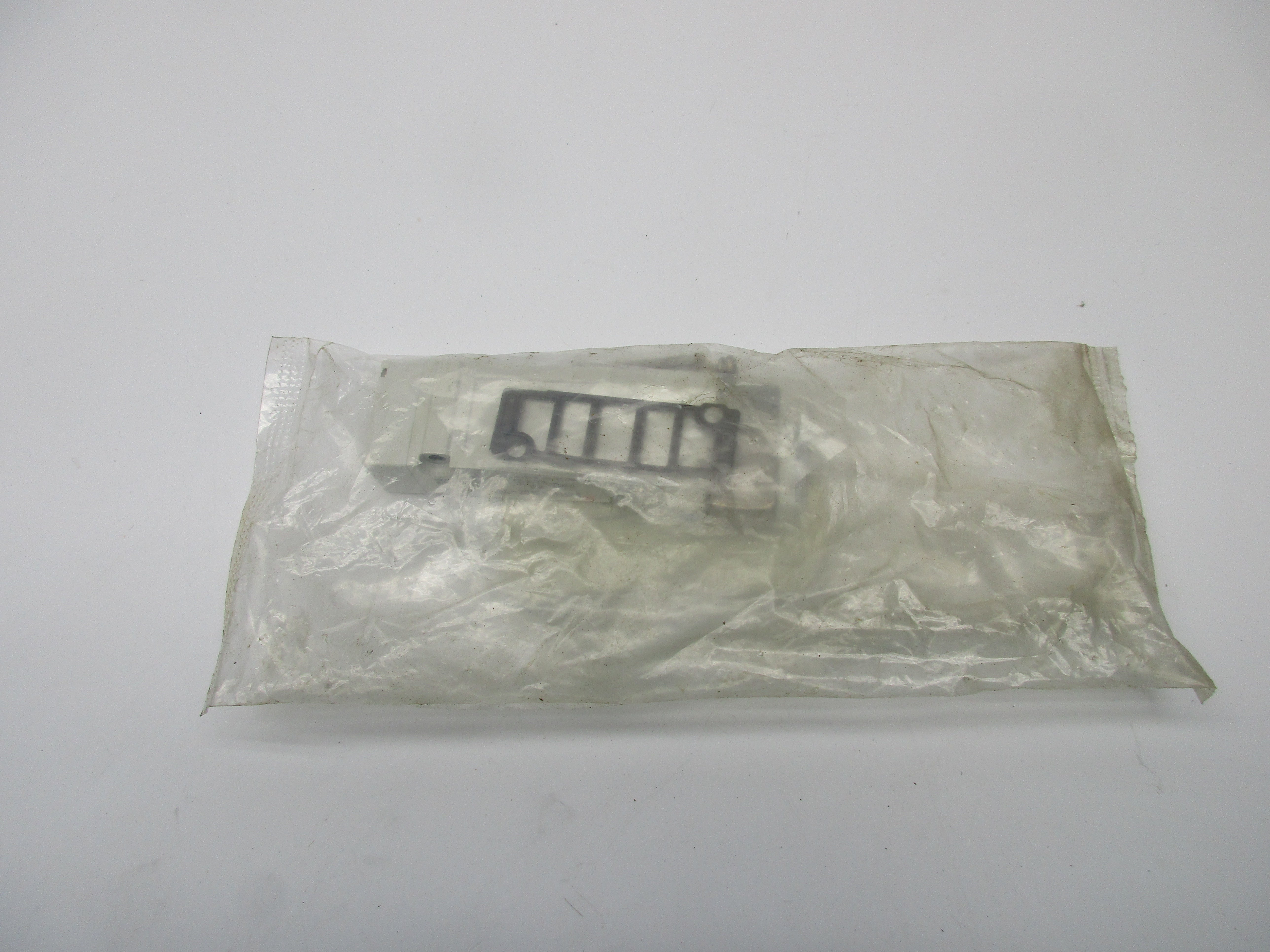 SMC SY5140-5LOZ-X90 NSMP