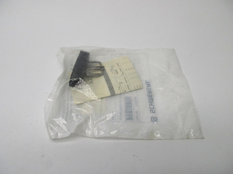 SCHMERSAL 1137434 AZ15/16-B6KPL NSMP