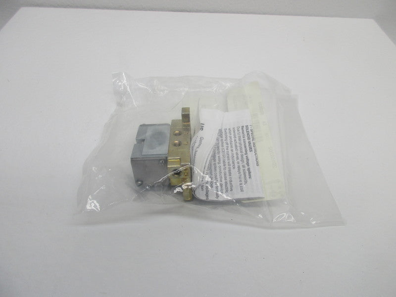 NUMATICS 030PP441O000000 AIR PILOT VALVE * NEW IN FACTORY BAG *