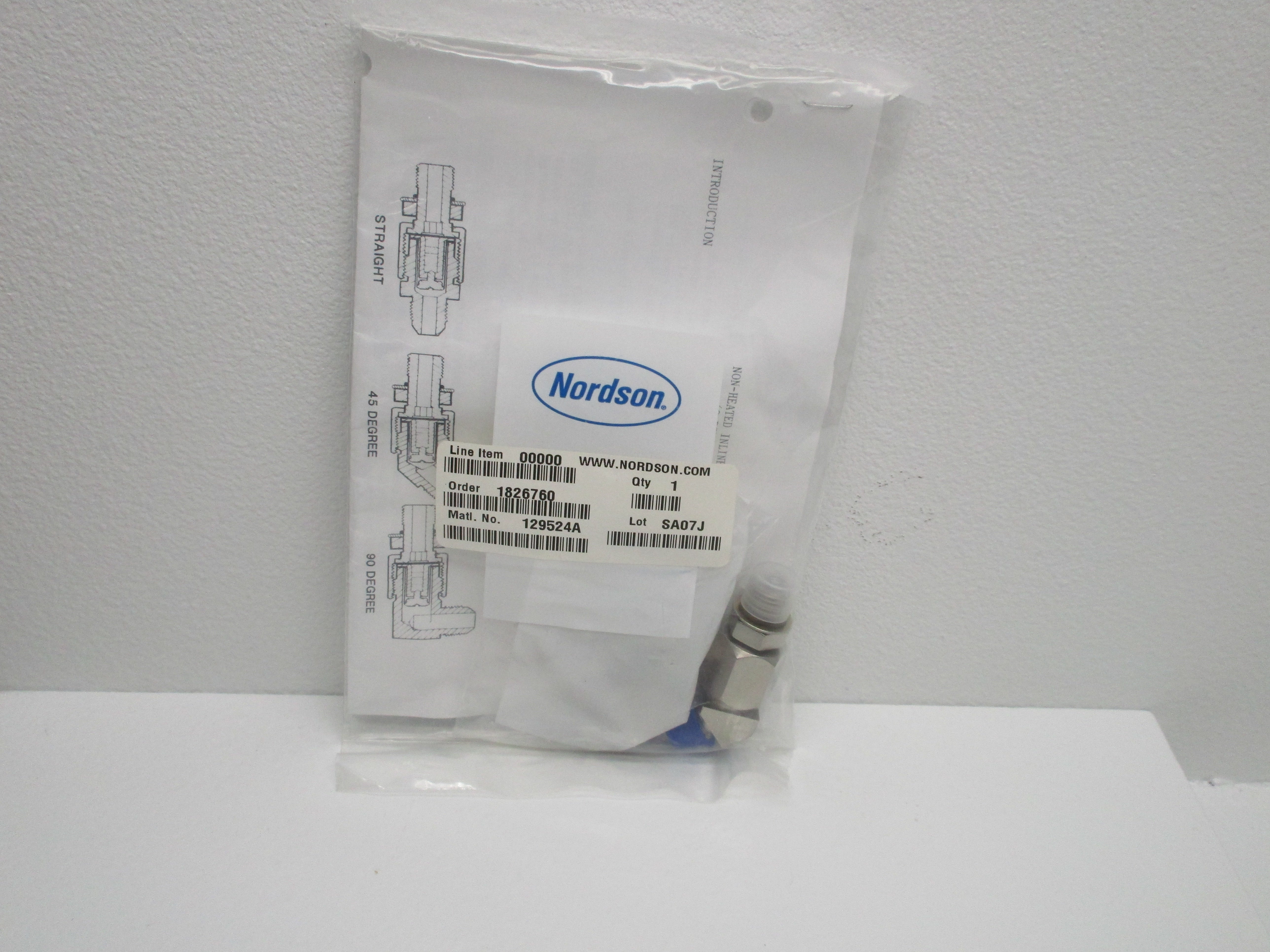 NORDSON 129524A FITTING * NEW IN ORIGINAL PACKAGE *