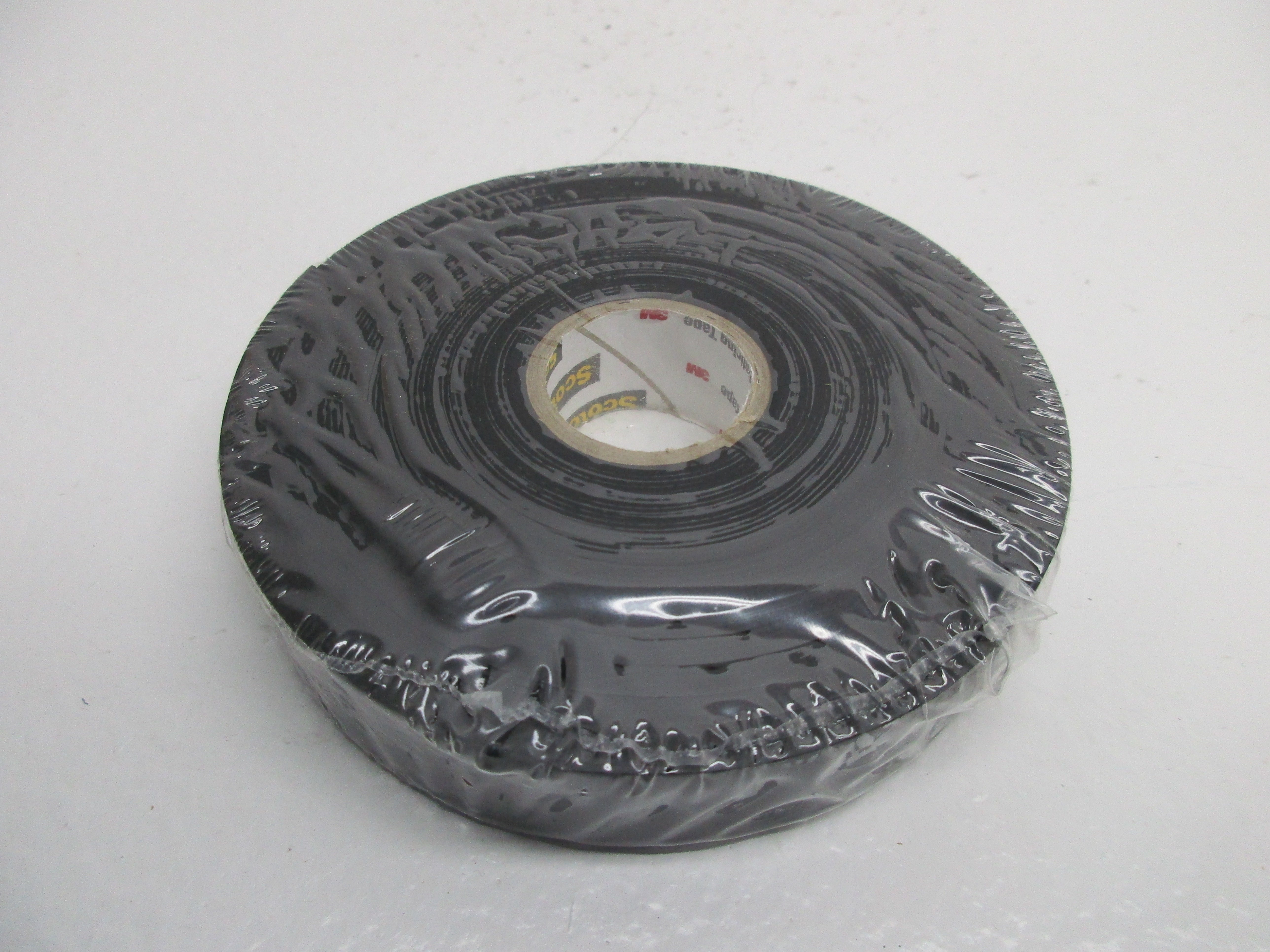 SCOTCH 130C LINERLESS RUBBER SPLICING TAPE 3/4" X 33' * NEW IN ORIGINAL PACKAGE *