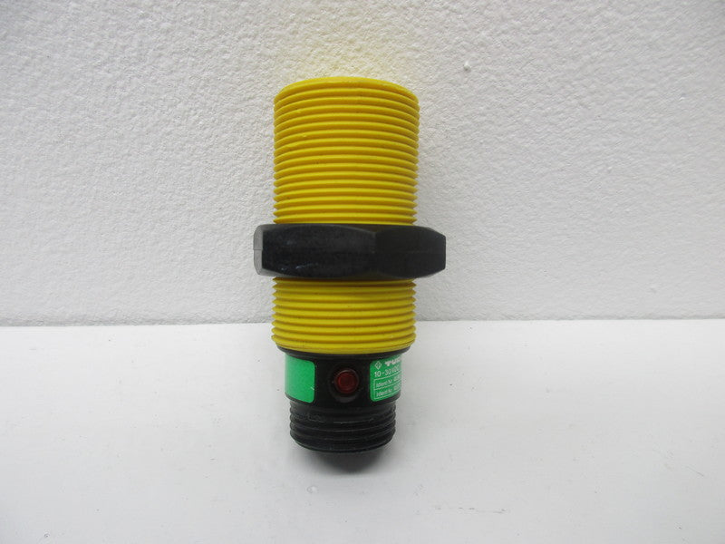 TURCK BI10-P30-AP6X-B2141 PROXIMITY SENSOR * NEW NO BOX