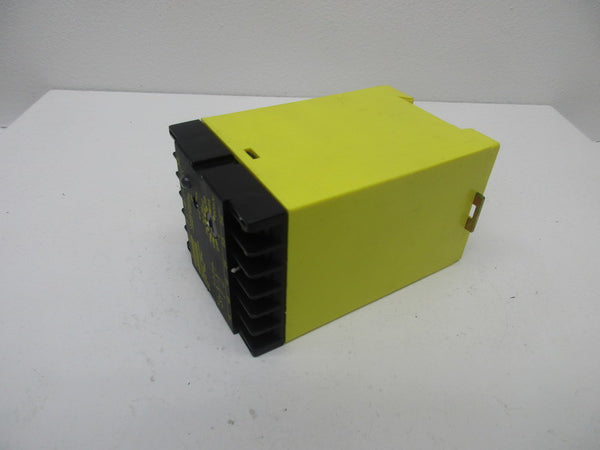 BENDER SUG154 VOLTAGE RELAY  NSNP