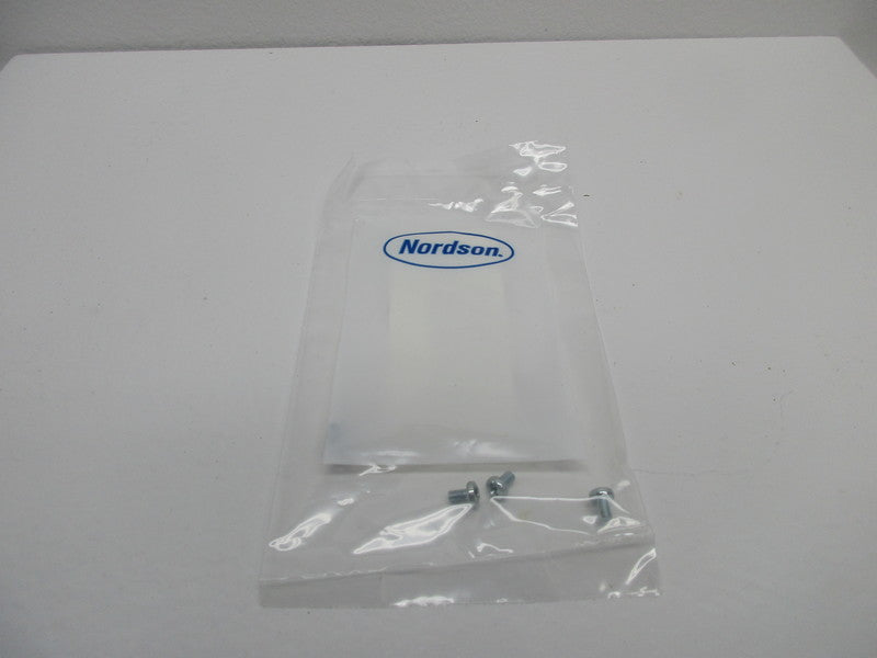 NORDSON 338368A SCREW KIT * NEW IN FACTORY BAG *
