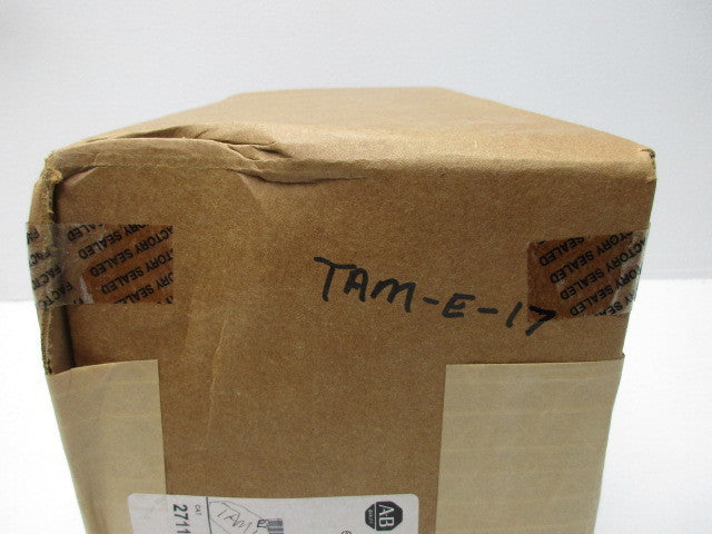 ALLEN BRADLEY 2711P-T7C4D8 SER.A 2012 NSFS