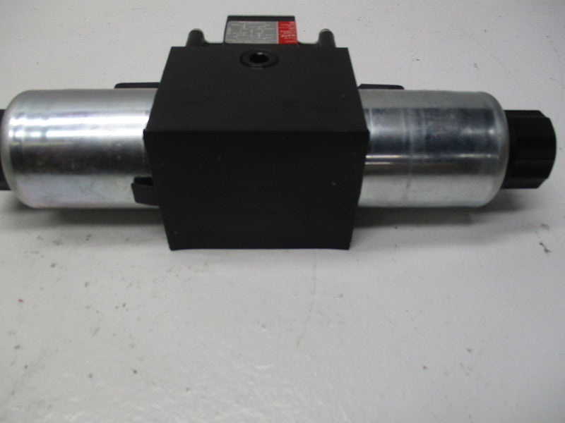 PARKER D3W2CNYCS7632XB844 NSMP