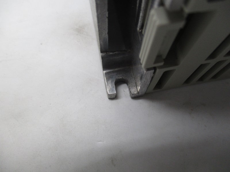 MITSUBISHI FR-E520-3.7KND-04 NSMP