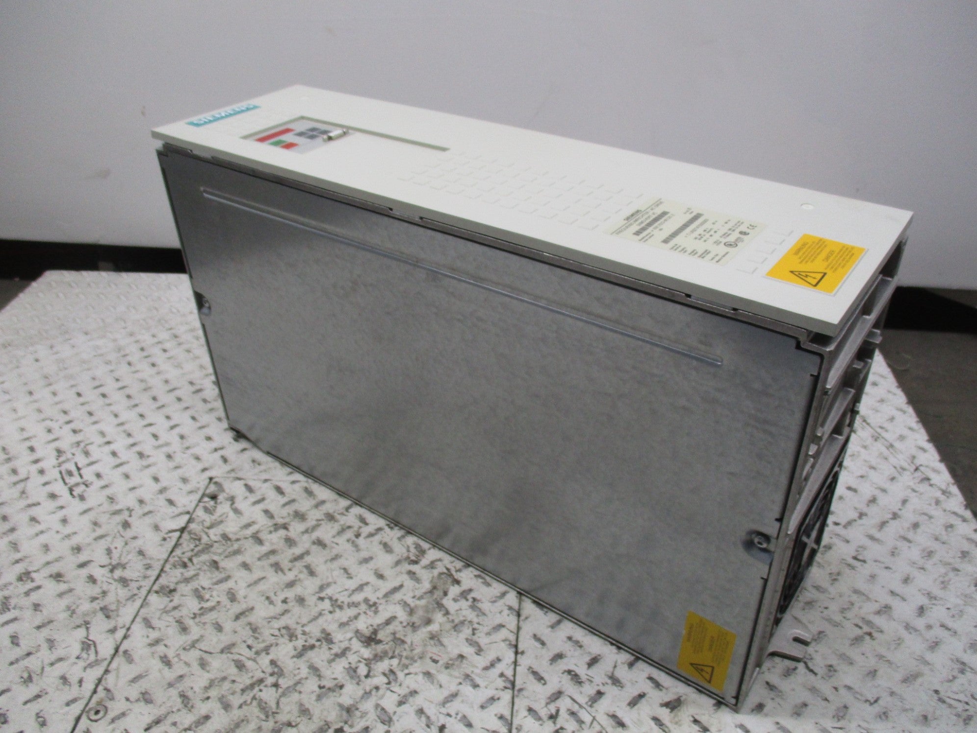 SIEMENS 6SE7022-6EC61-Z-L20 NSMP