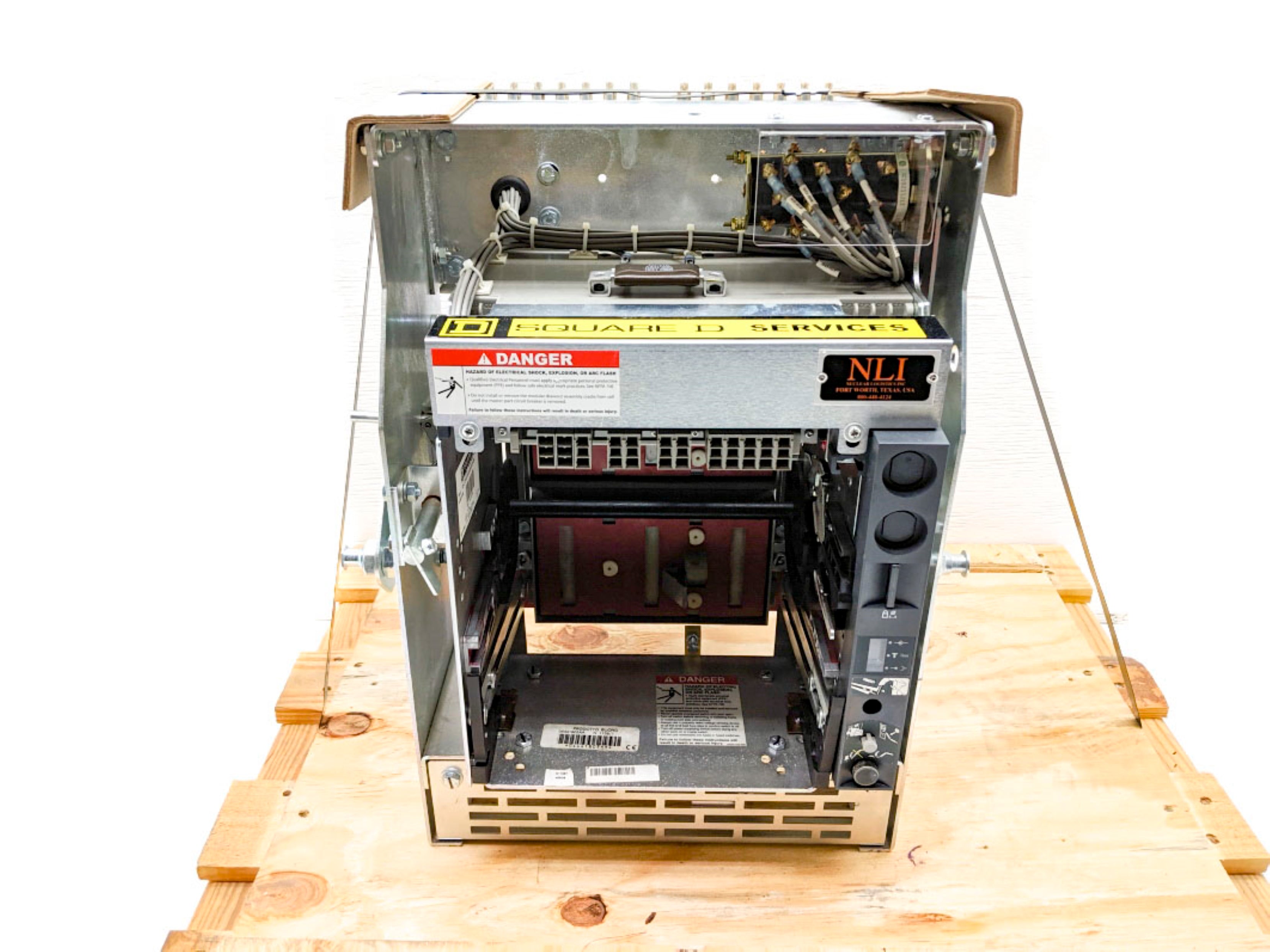 SQUARE D MASTERPACT CTAAVV3AXAXBXDXFXXNW REMAN