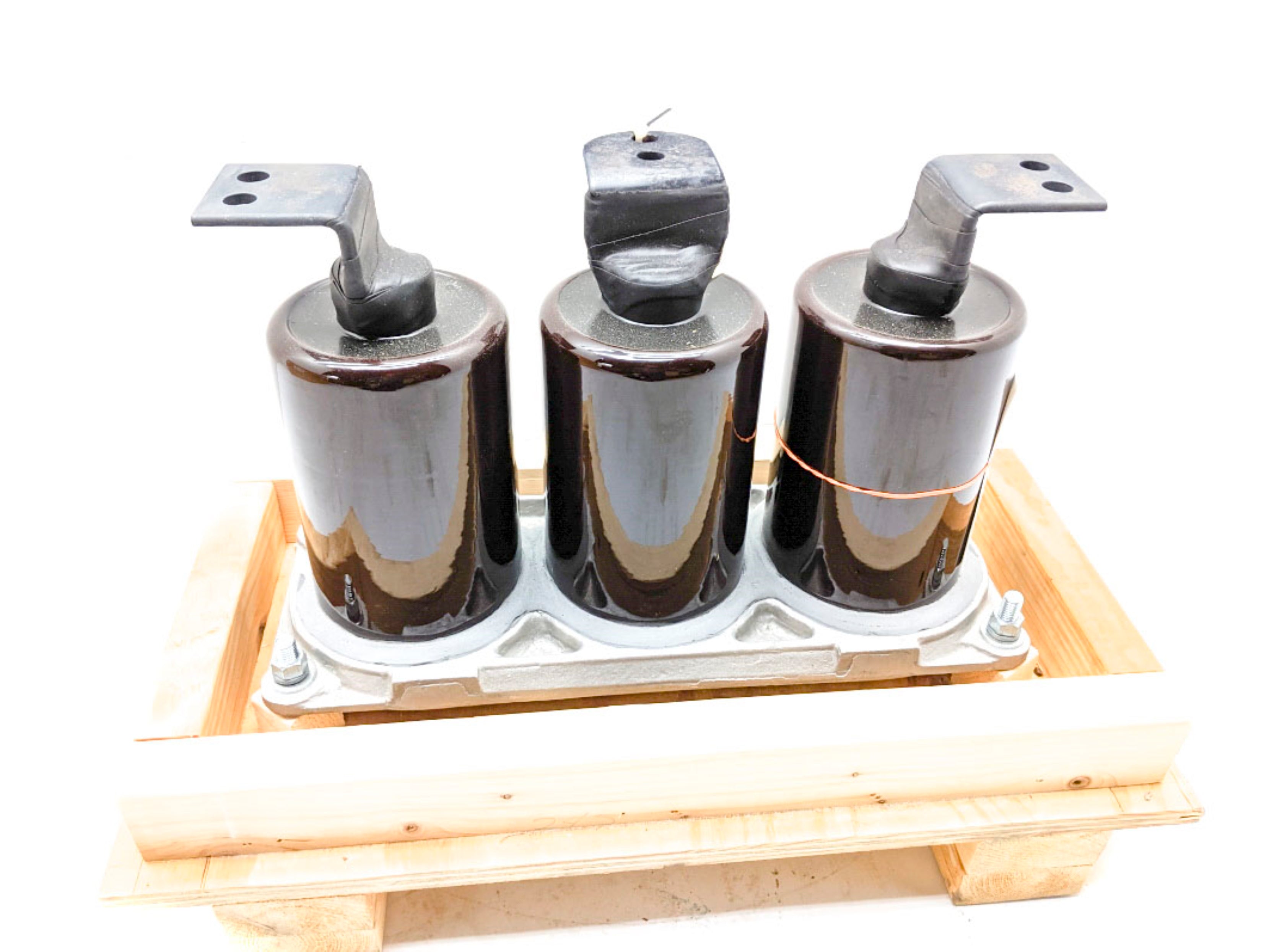 GENERAL ELECTRIC HITACHI Q0115C3651G003 REAR PRIMARY DISCONNECT NSNP