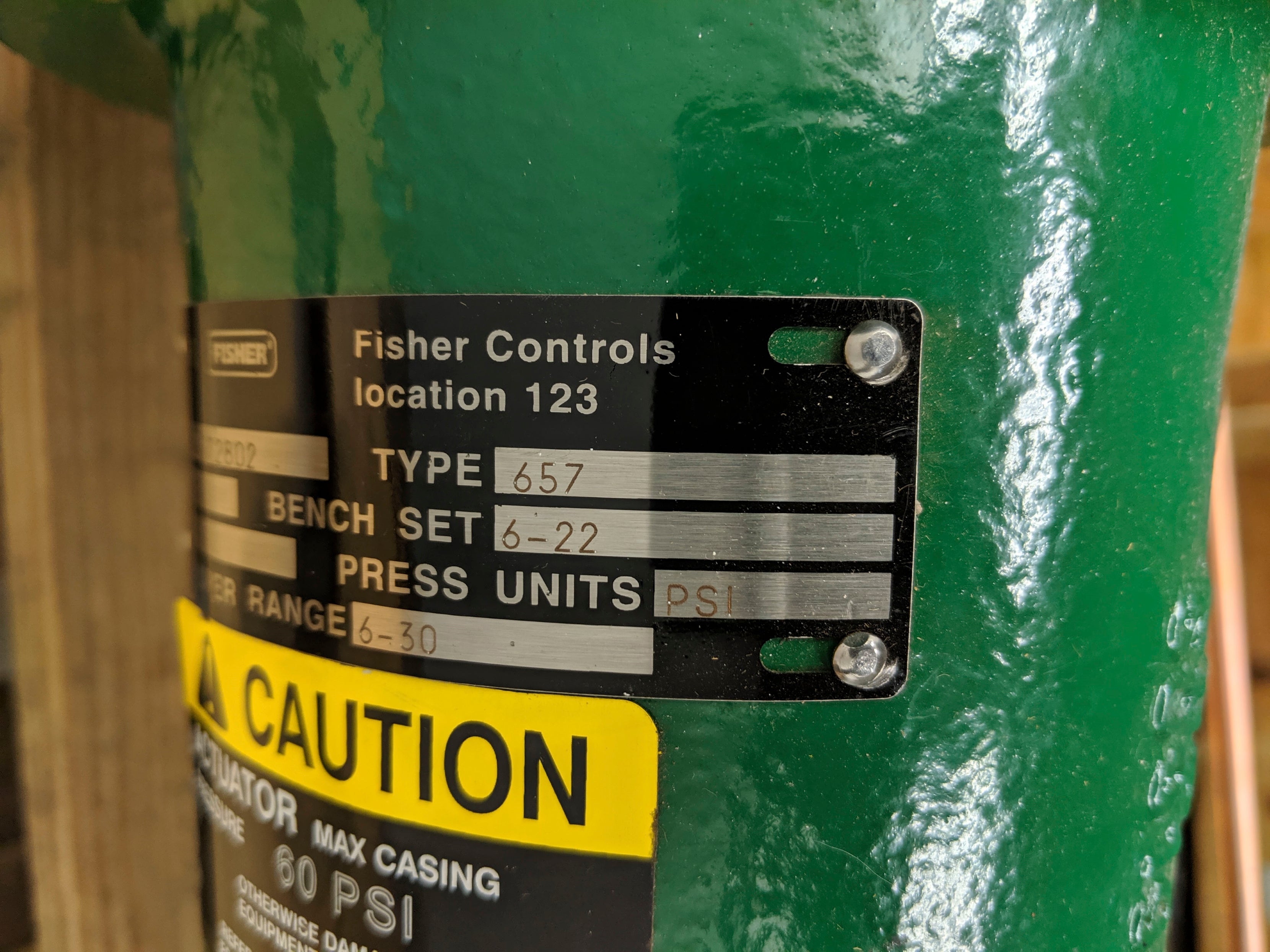 FISHER CONTROLS 657 ET SIZE 4 3/8 60PSI NSNP