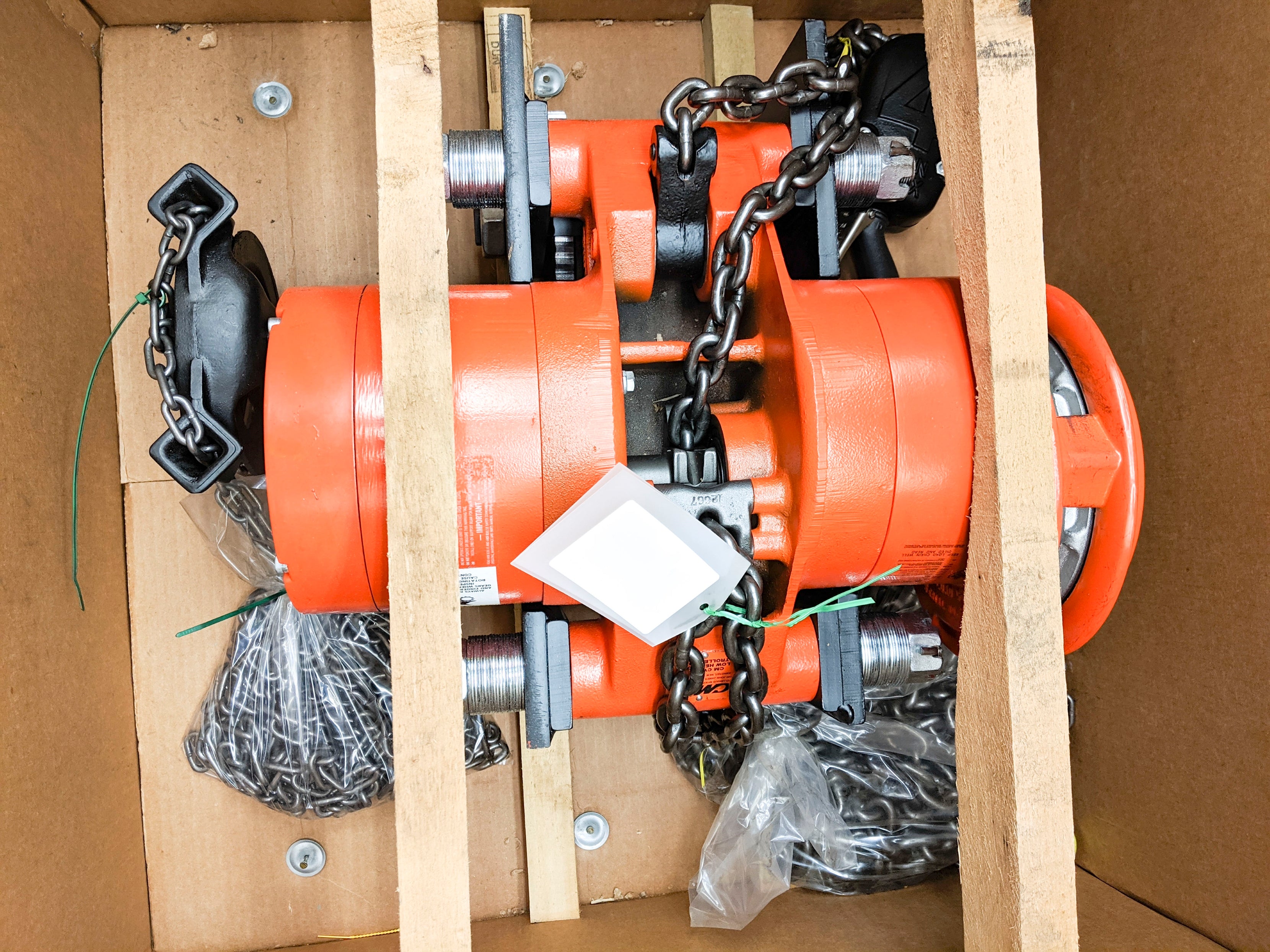 CM CYCLONE 4928CF NSMP