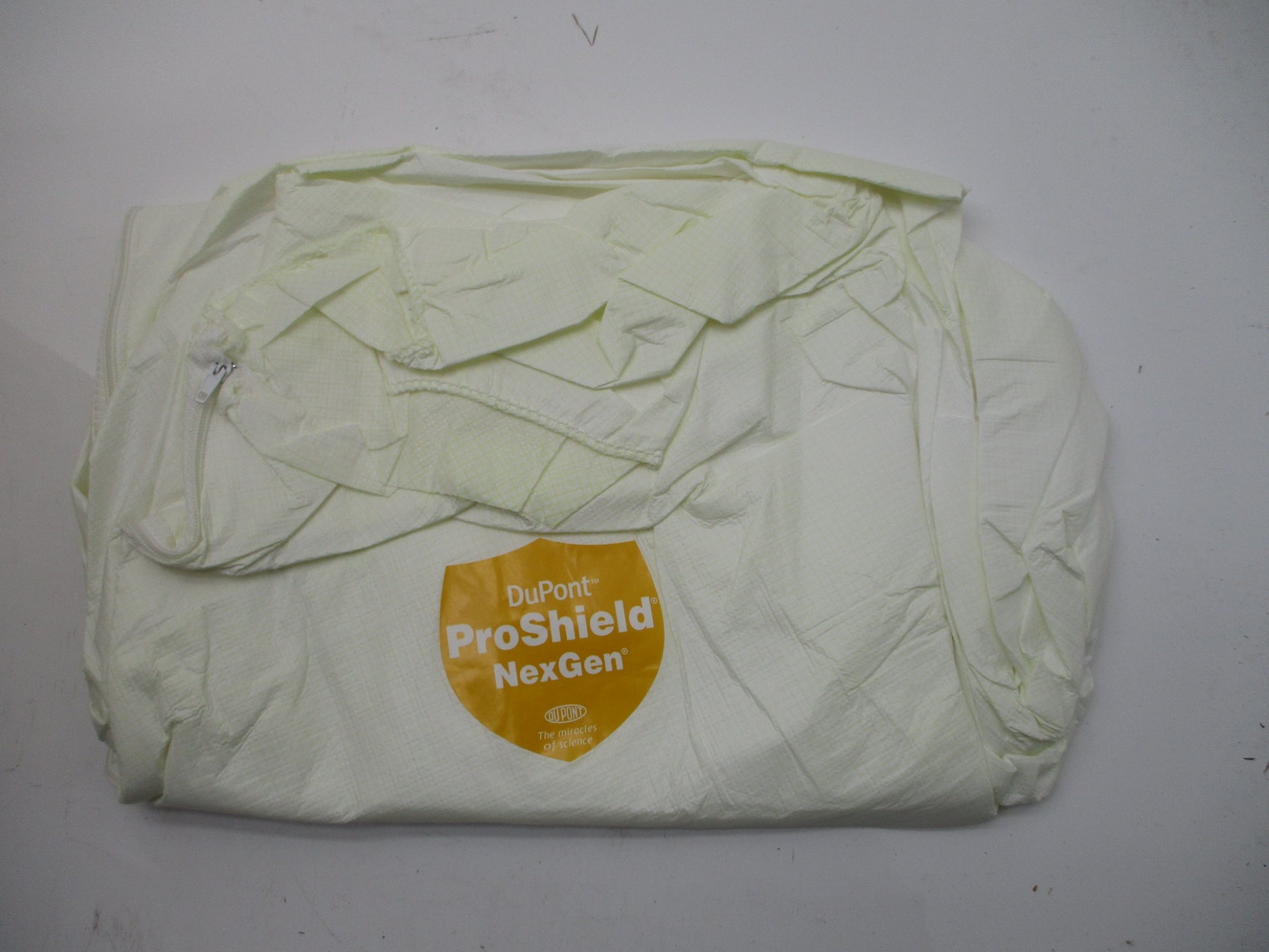 DUPONT NG120SWH3X002500 3X COVERALL (PKG OF 25) NSMP