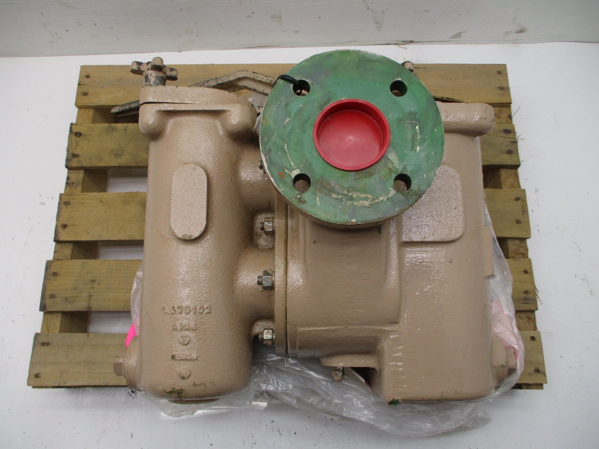 MUELLER 791FAH 200PSI REMAN
