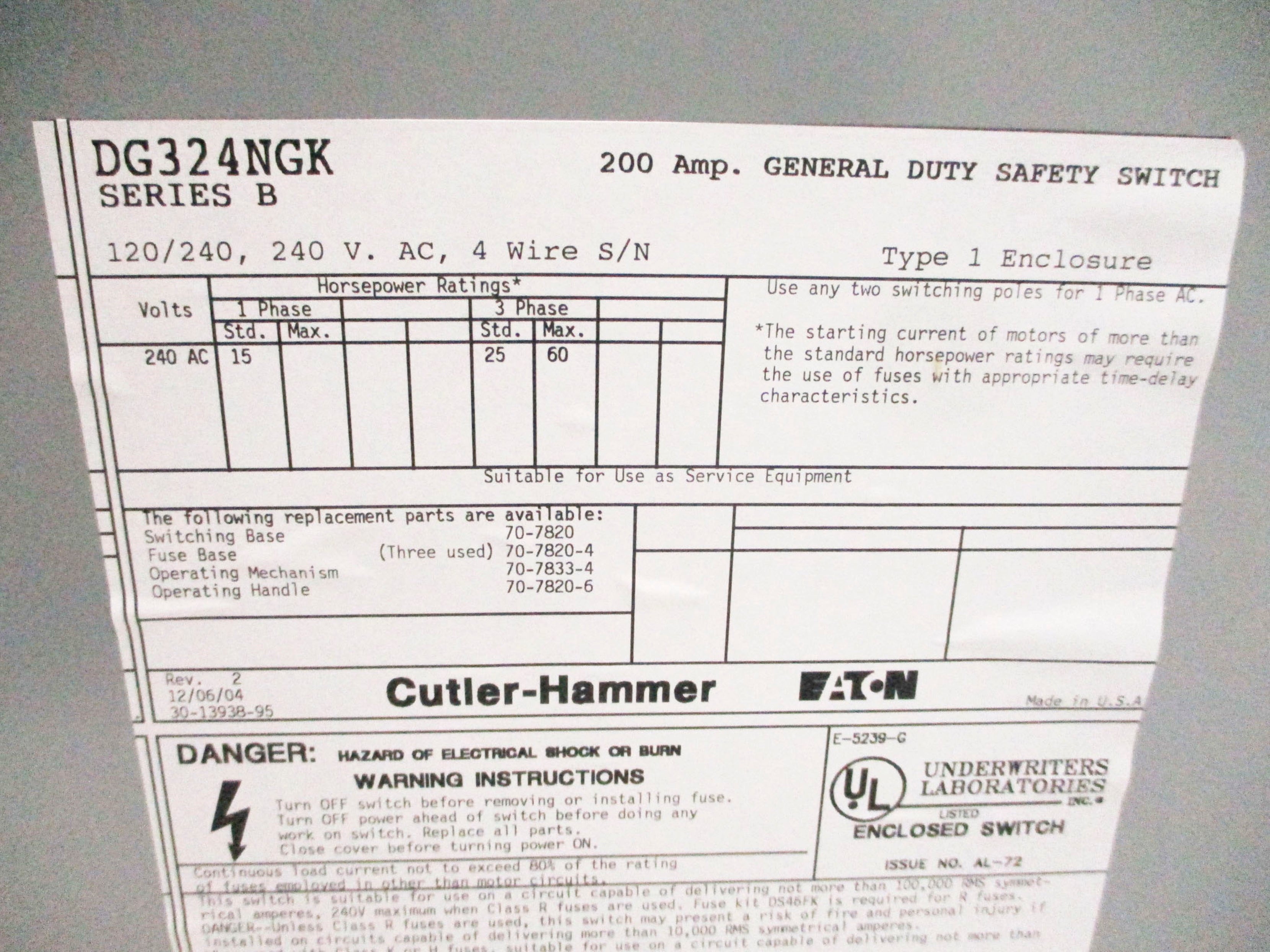 CUTLER HAMMER DG324NGK NSNP