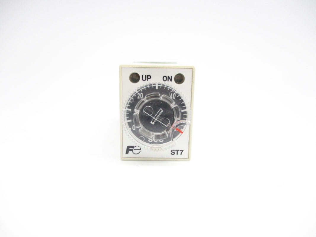 AUTOMATION DIRECT ST7P-2DE6T-ADC 0-60S 24VDC 3A NSMP