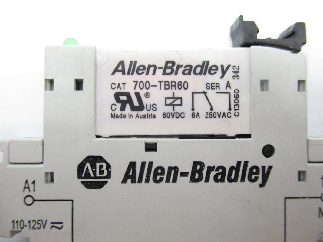 ALLEN BRADLEY 700-HLT1U1 SER. A  250VAC 6A UNMP
