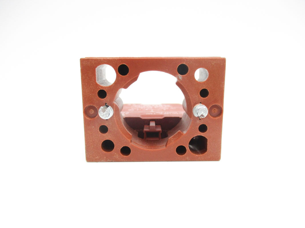 SIEMENS 3SB1400-0C (AS PICTURED) NSNP