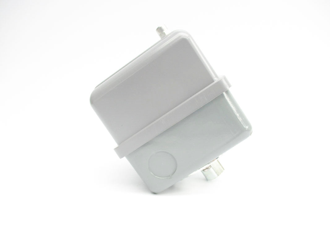 SQUARE D 9013GHG2J25 SER. C 60-80PSI NSNP