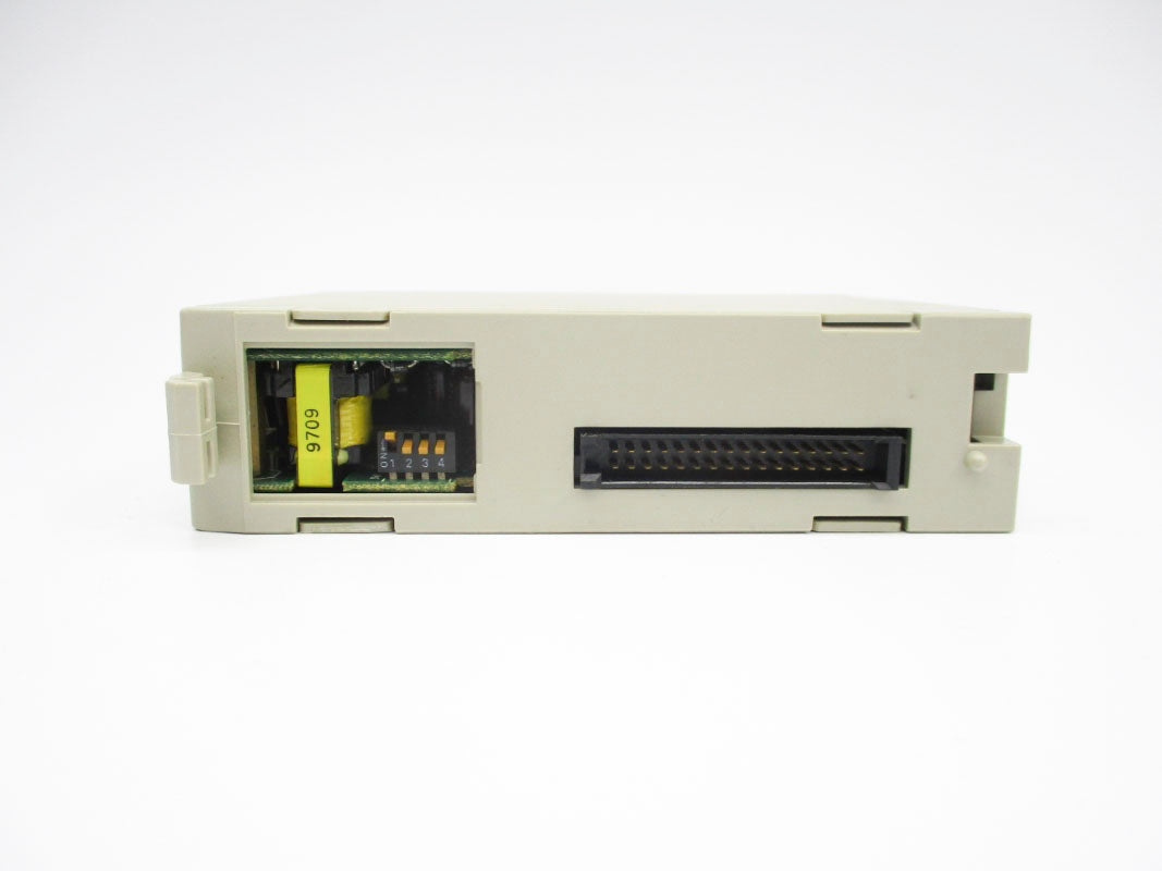 OMRON C200H-AD001 UNMP