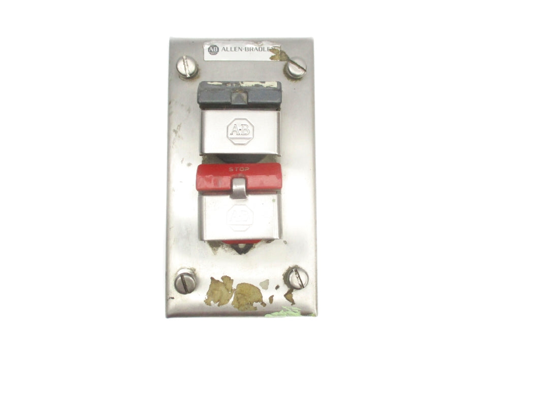 ALLEN BRADLEY 800H-2HA4 SER. R UNMP