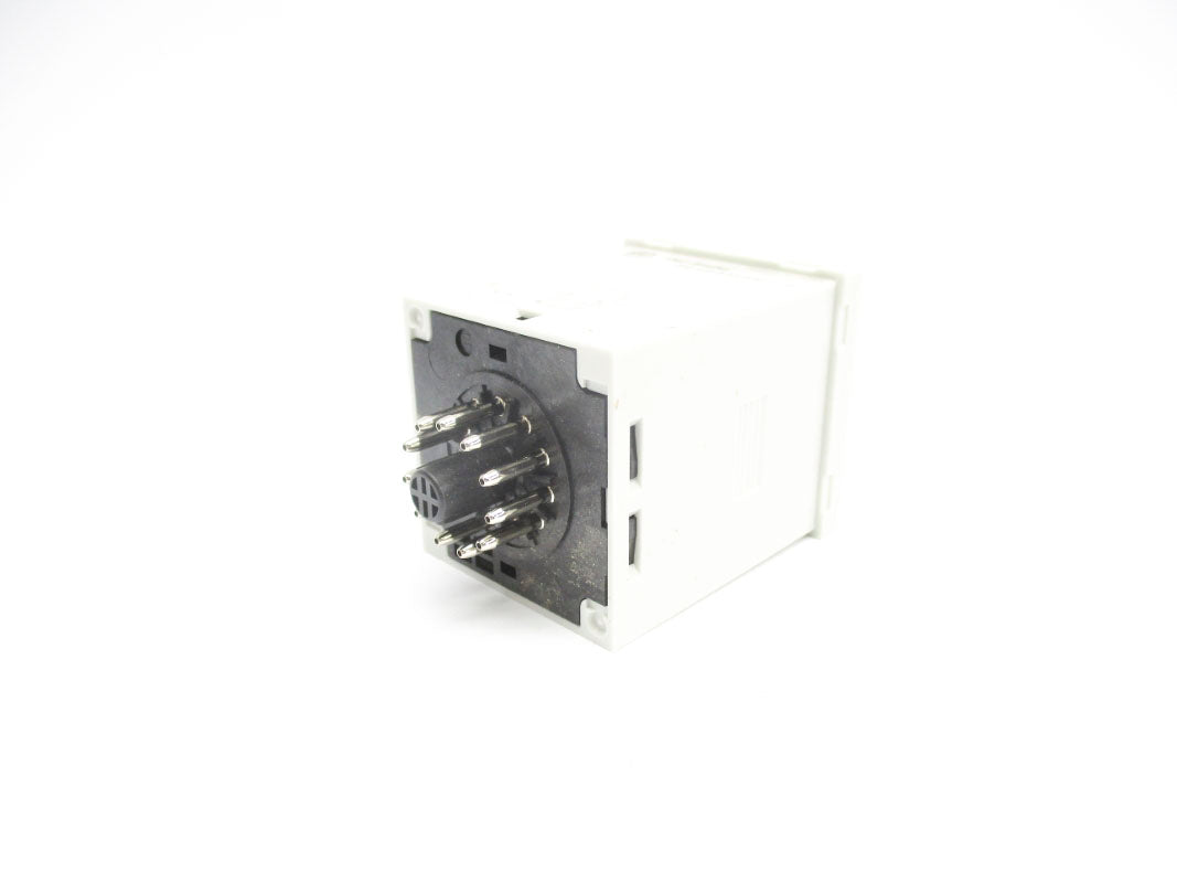 ALLEN BRADLEY 700-HR52TA17 SER. D 5A 120VAC (WH) NSMP