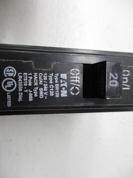 EATON BR120 CIRCUIT BREAKER *NEW NO BOX*
