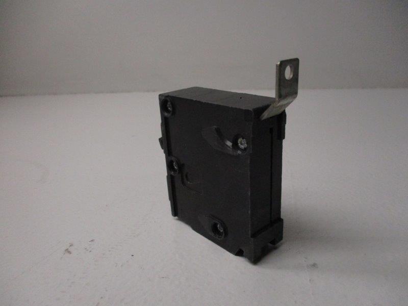 SIEMENS B120 CIRCUIT BREAKER 20A (AS PICTURED) *NEW NO BOX*