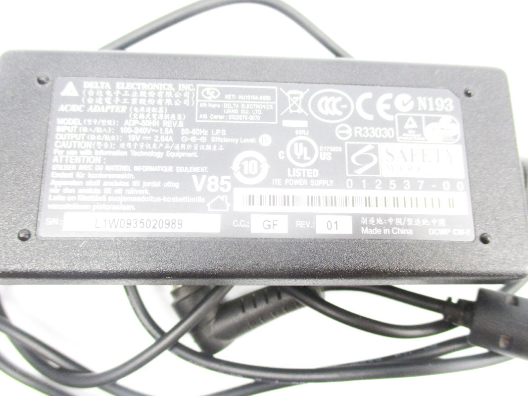 DELTA ELECTRONICS ADP-50HH 19V 2.64A UNMP